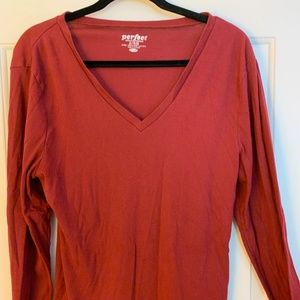 Old Navy Perfect Fitted Red Long Sleeve T-Shirt